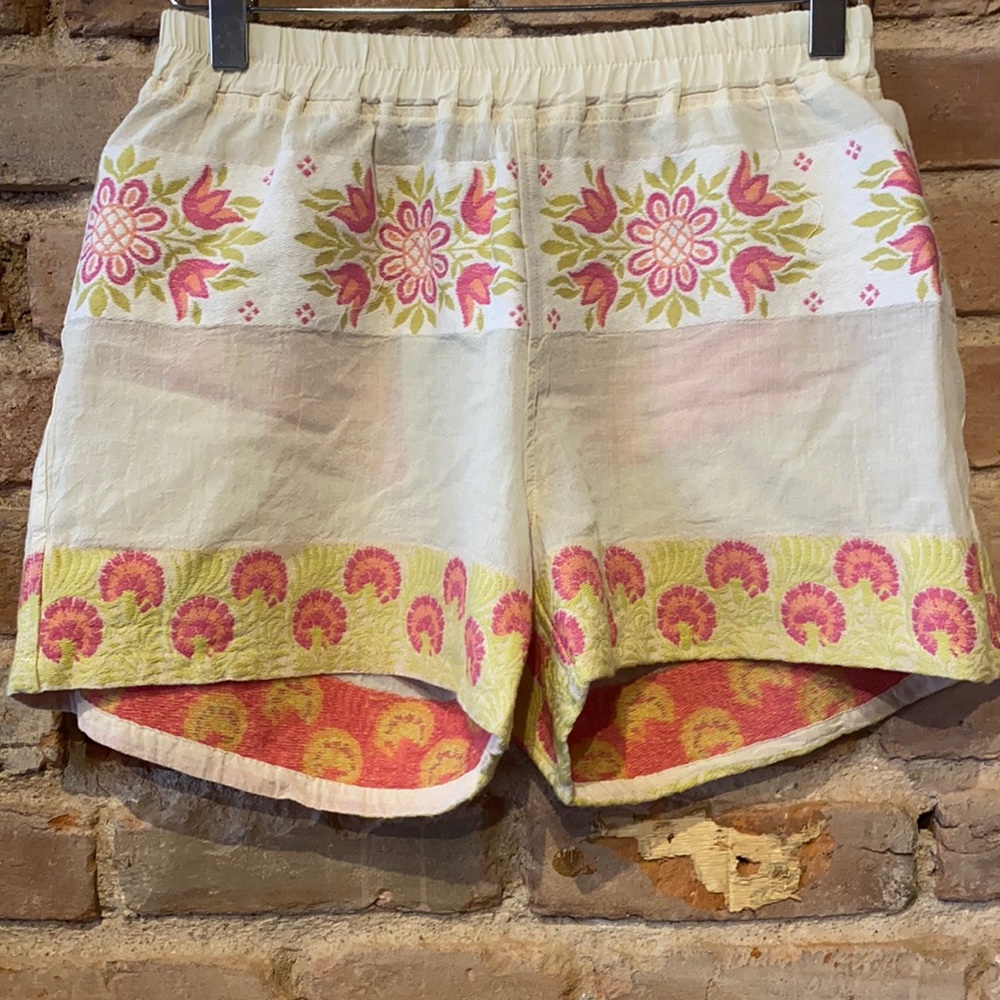Embroidered shorts
